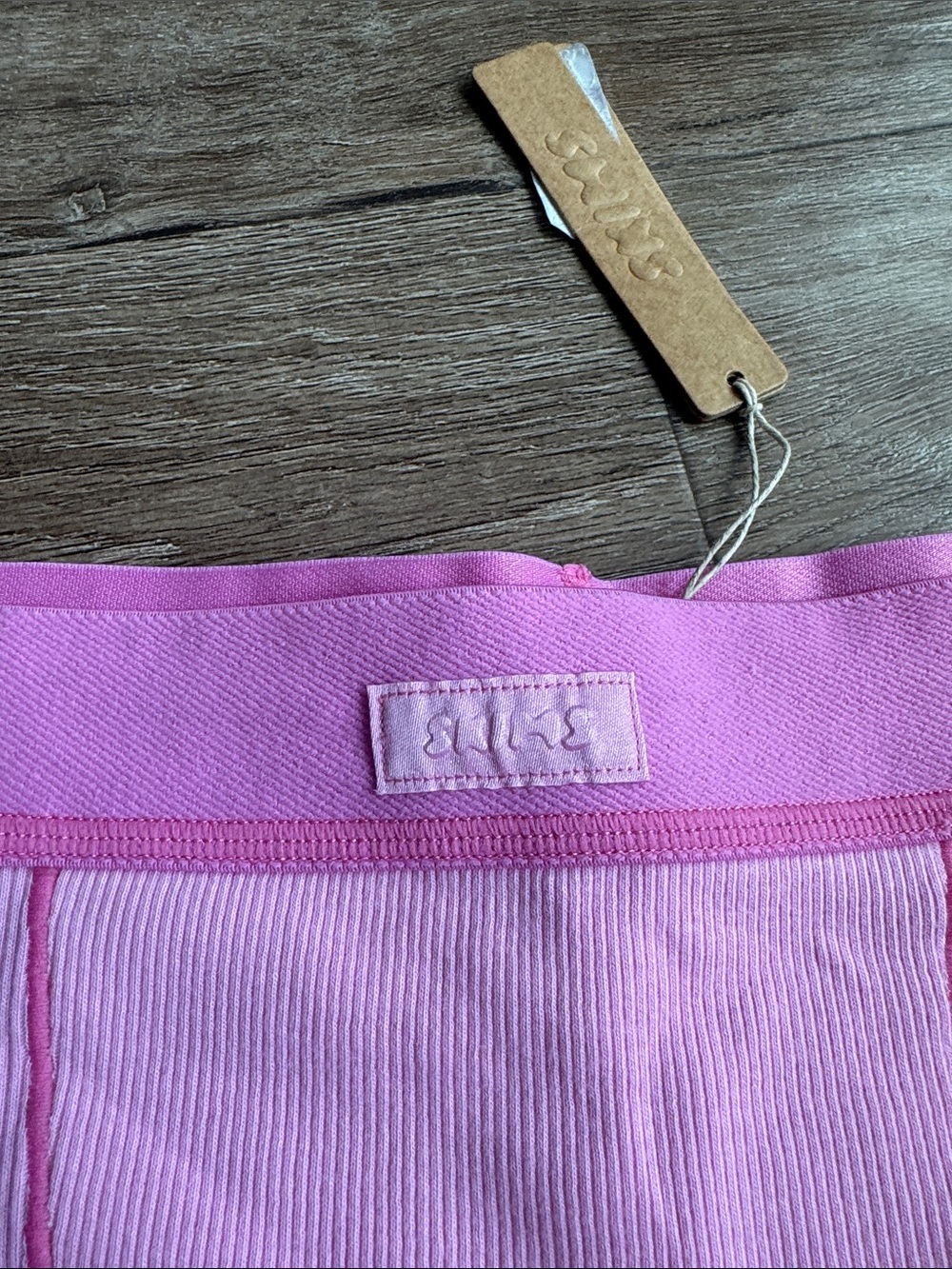 NWT‎ SKIMS Cotton Rib Leggings Bubble Gum Pink Size Medium - Picture 3 of 4